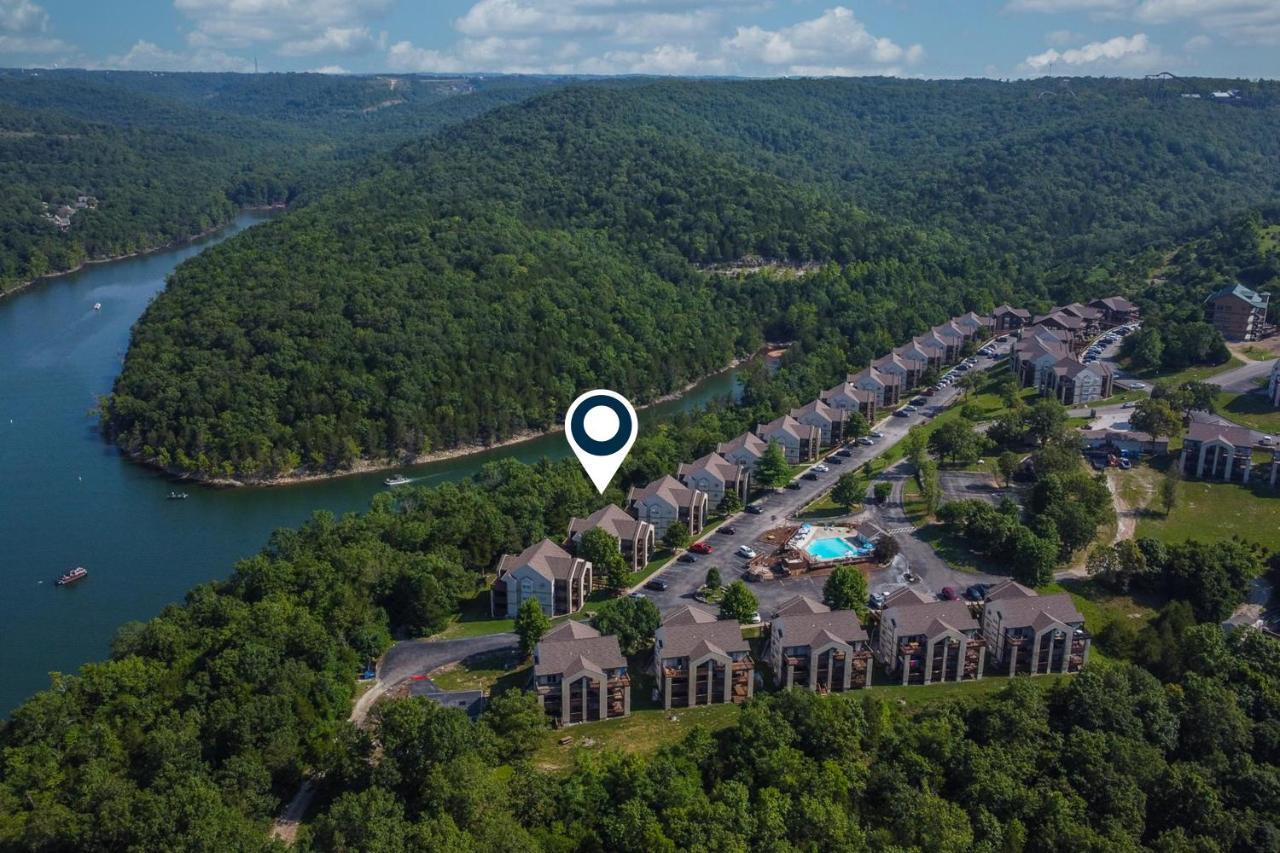 Eagle Nest Resort Pristine Dream Бренсън Екстериор снимка